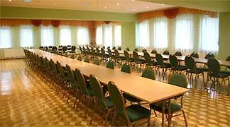 ホテル Hotel Morag モロンク